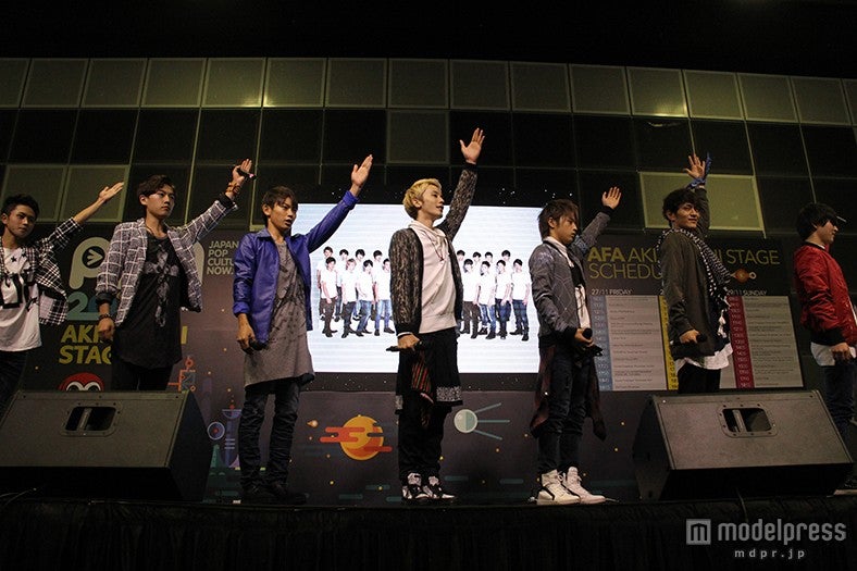 「Anime Festival Asia Singapore in 2015 （AFASG15）」にてジュノン・スーパーボーイ・アナザーズライブの様子