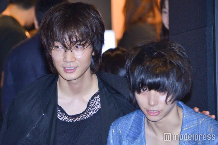 綾野剛&村上虹郎 (C)モデルプレス