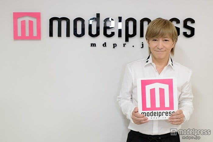 小室氏のインタビューはモデルプレス編集部にて