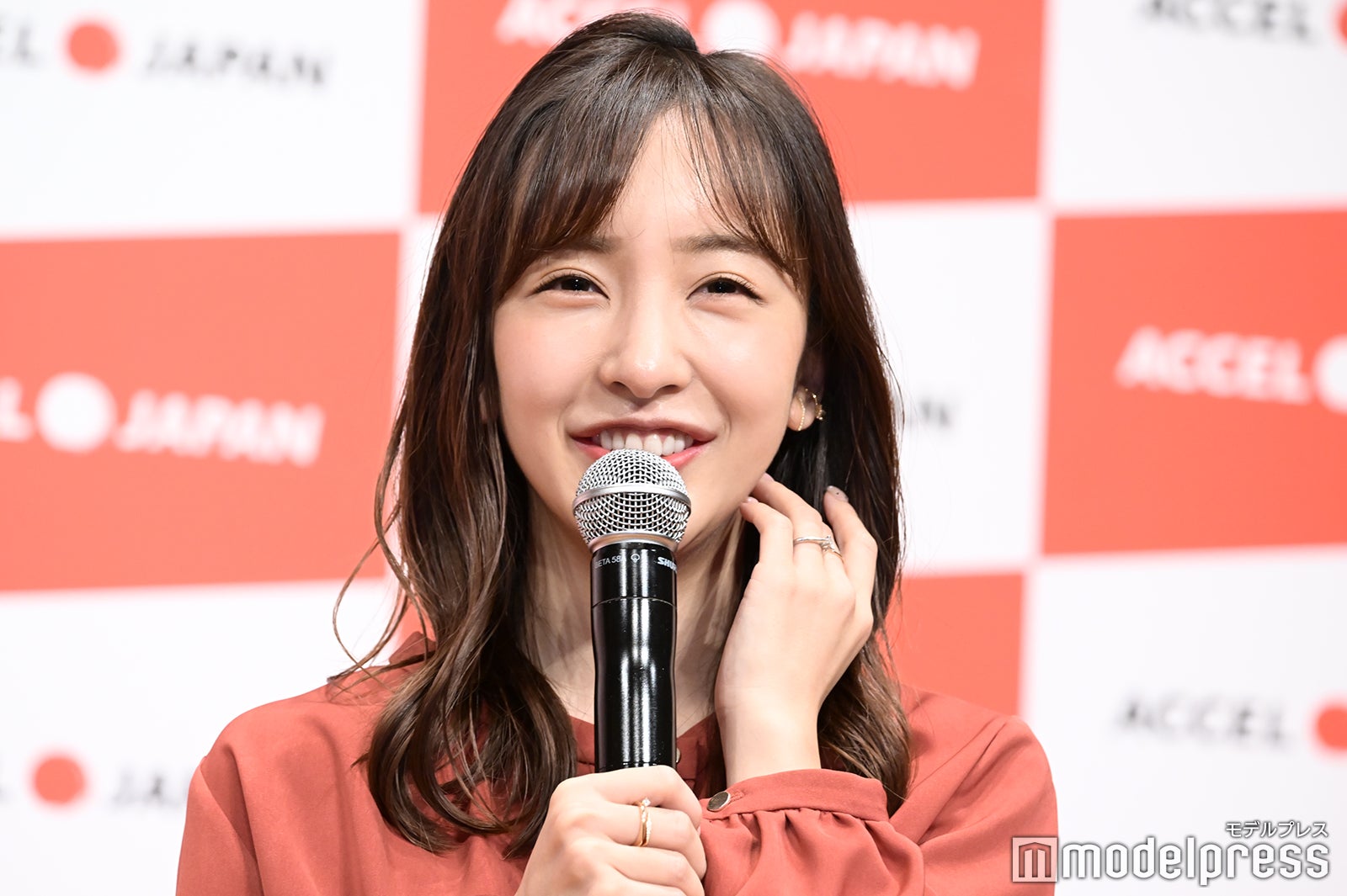 板野友美（C）モデルプレス