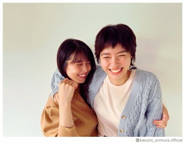 「ひよっこ」有村架純＆佐久間由衣、肩組みショット公開に「可愛い」「大好きな2人」の声