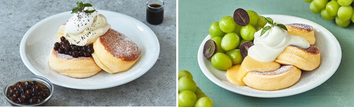 奇跡のパンケーキ タピオカミルクティー1,300円、奇跡のパンケーキ シャインマスカット1,600円／画像提供：フレーバーワークス