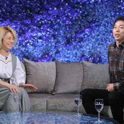 (左から)Chara、今田耕司(C)NTV