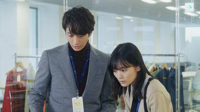 小関裕太、山下美月「御曹司に恋はムズすぎる」第7話(C)カンテレ