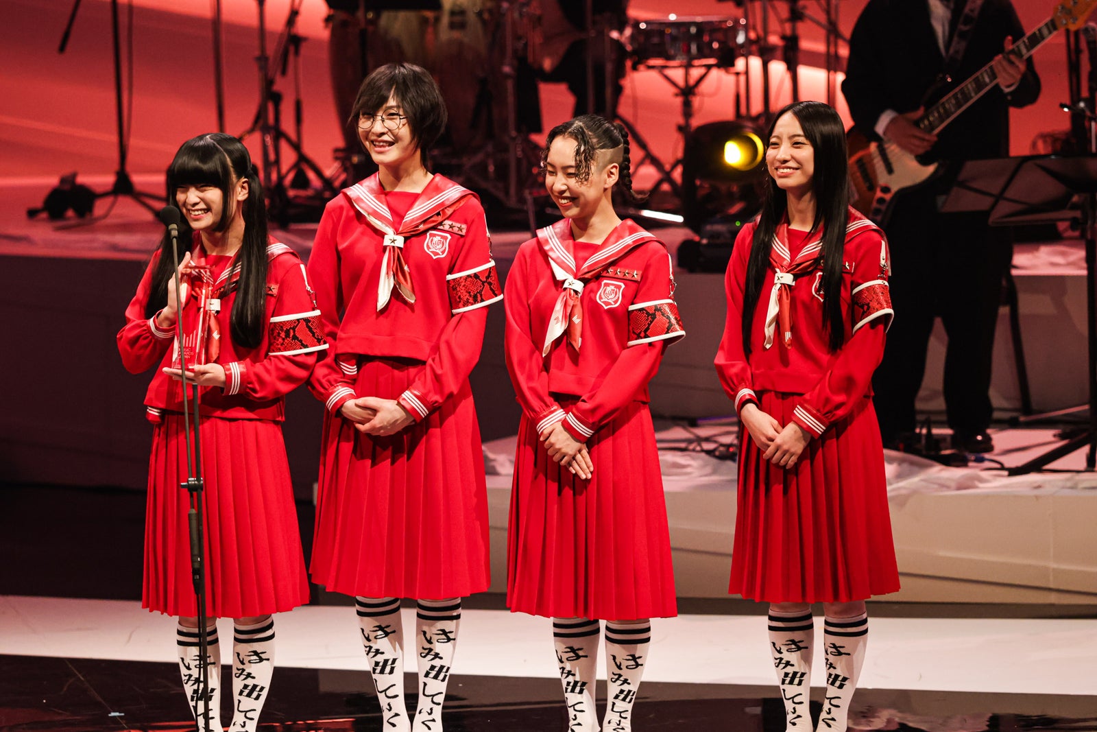 新しい学校のリーダーズ（C）CEIPA／MUSIC AWARDS JAPAN2025