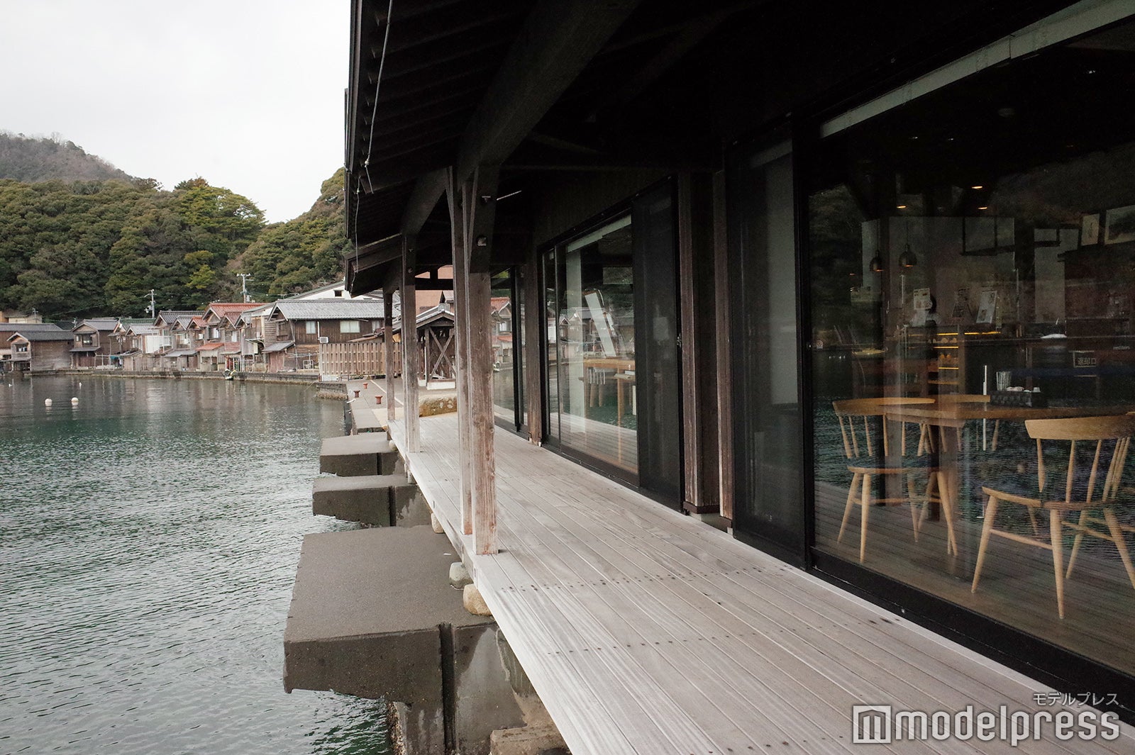 INE CAFE（C）モデルプレス