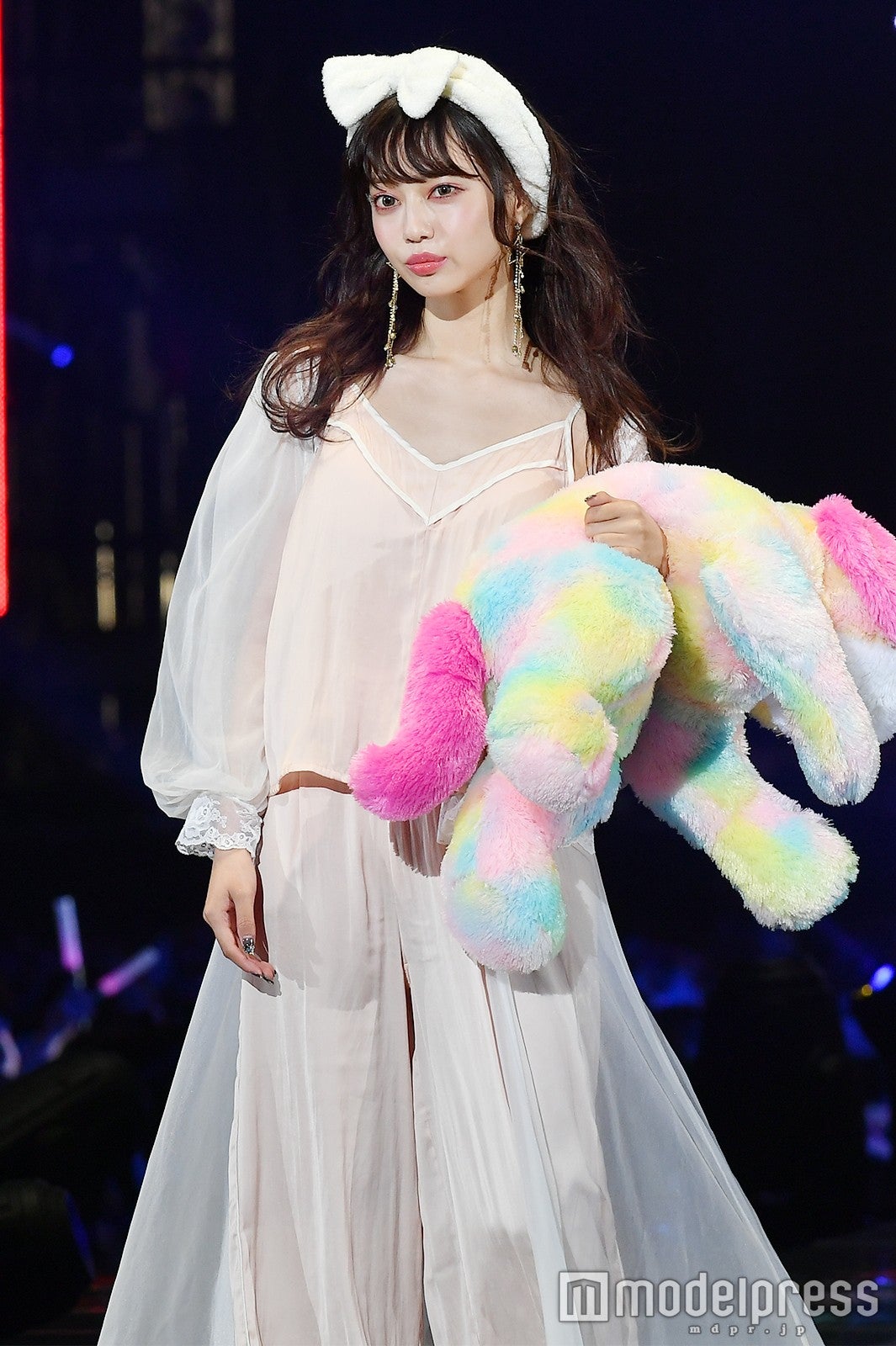 中村里砂（C）モデルプレス