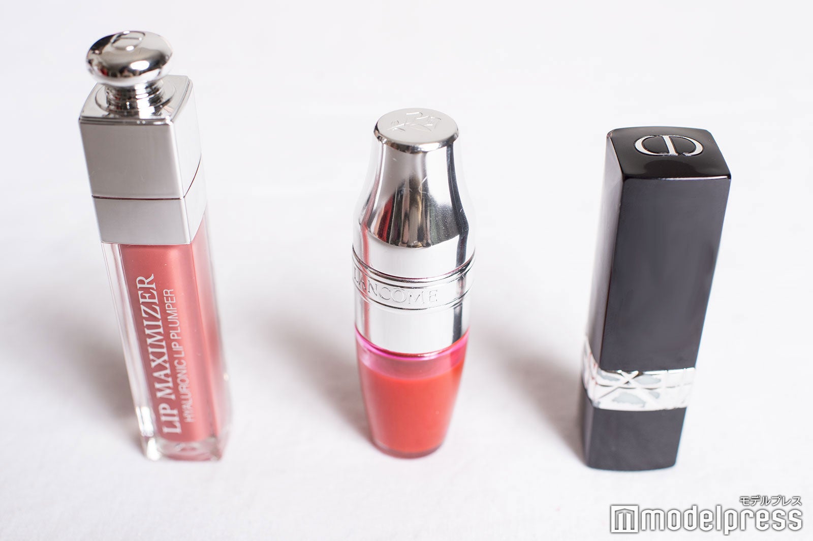 桃月なしこのメイクポーチ：リップ （C）モデルプレス