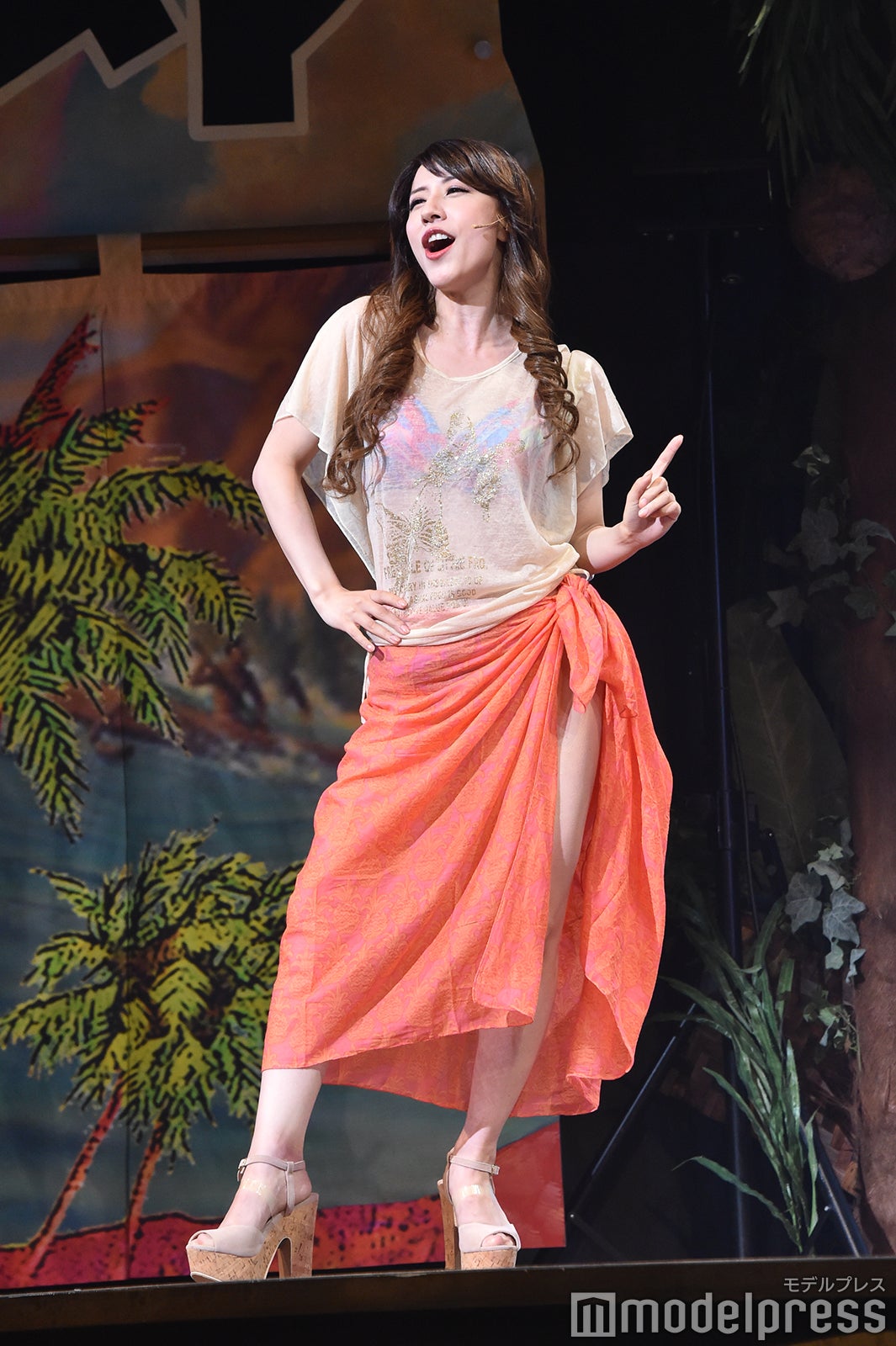 「歌喜劇／市場三郎～グアムの恋」プレスコールより（C）モデルプレス