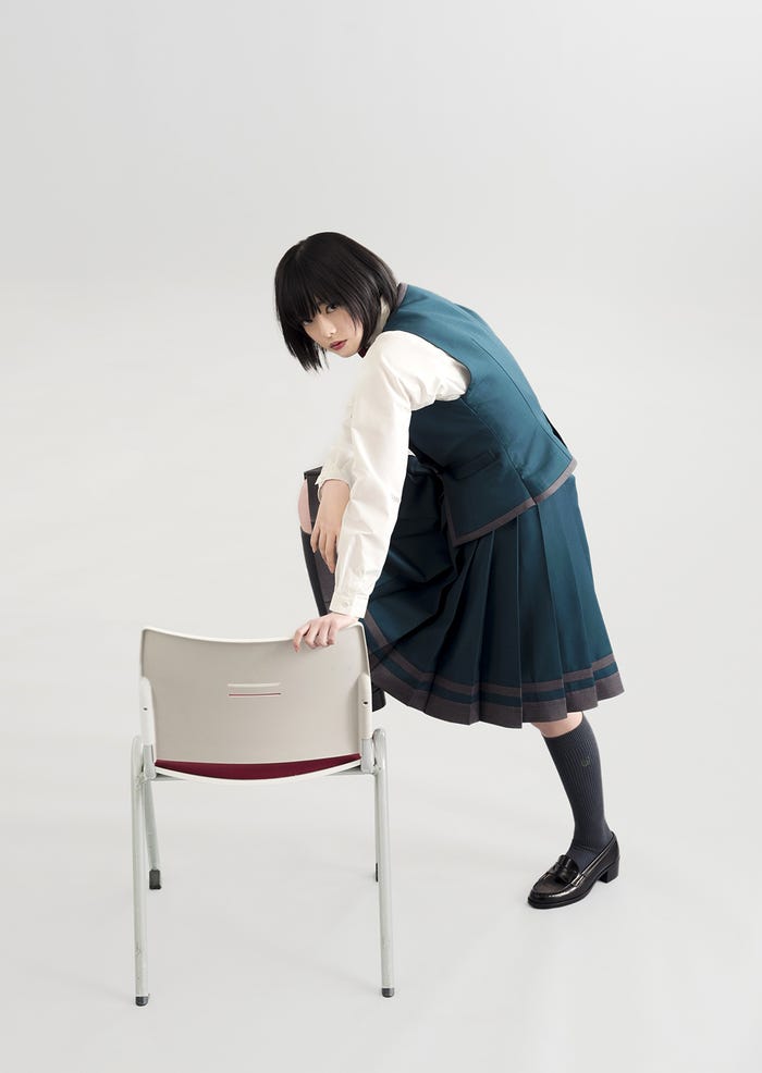 平手友梨奈 (C)「残酷な観客達」製作委員会