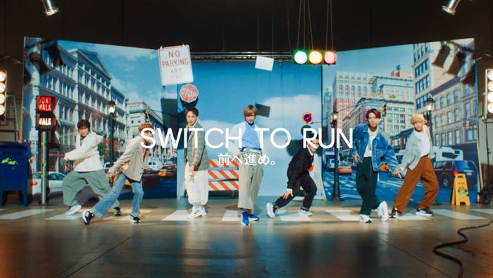 IMP. WEBムービー「SWITCH TO RUN ―前へ進め。―」より(提供写真)