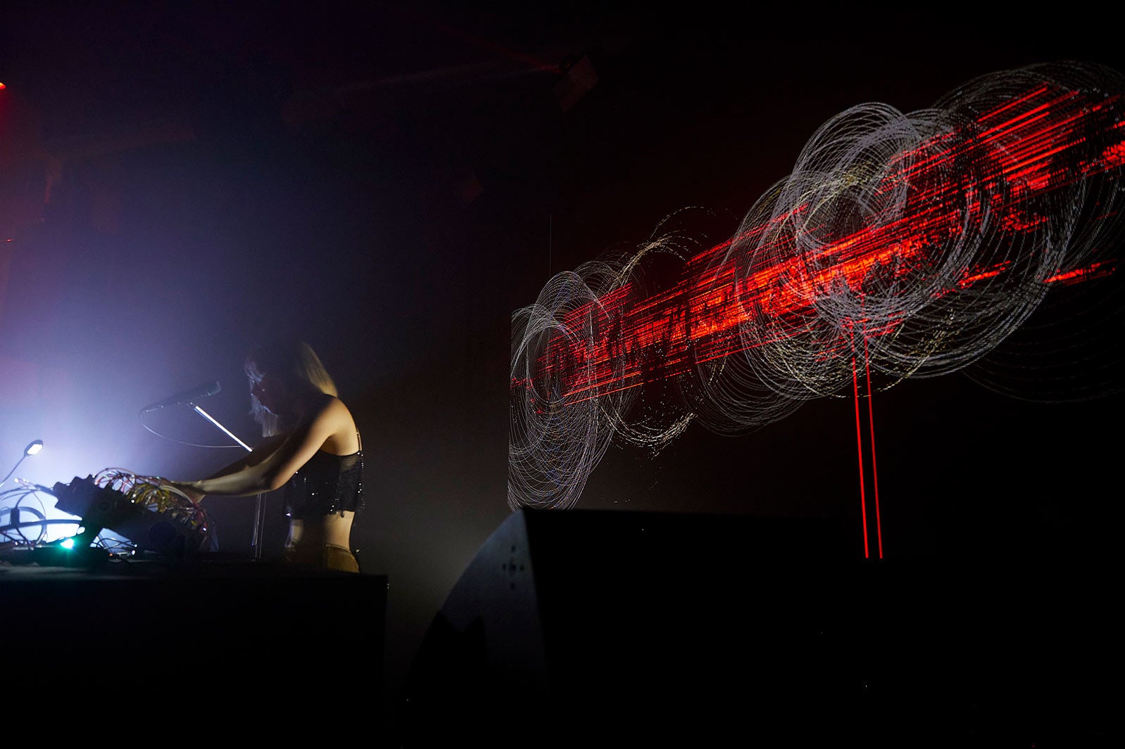 MACHINA「PRADA EXTENDS TOKYO」より（提供写真）