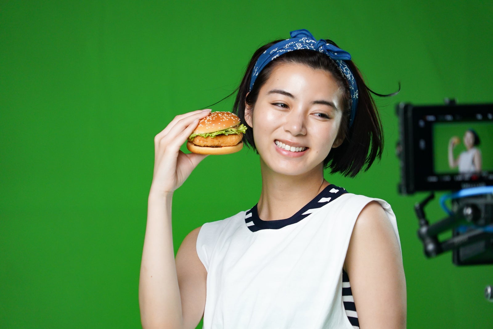 池田エライザ／新CM 撮影の様子（提供画像）