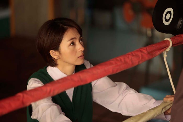 満島ひかり「未来への10カウント」第4話より(C)テレビ朝日