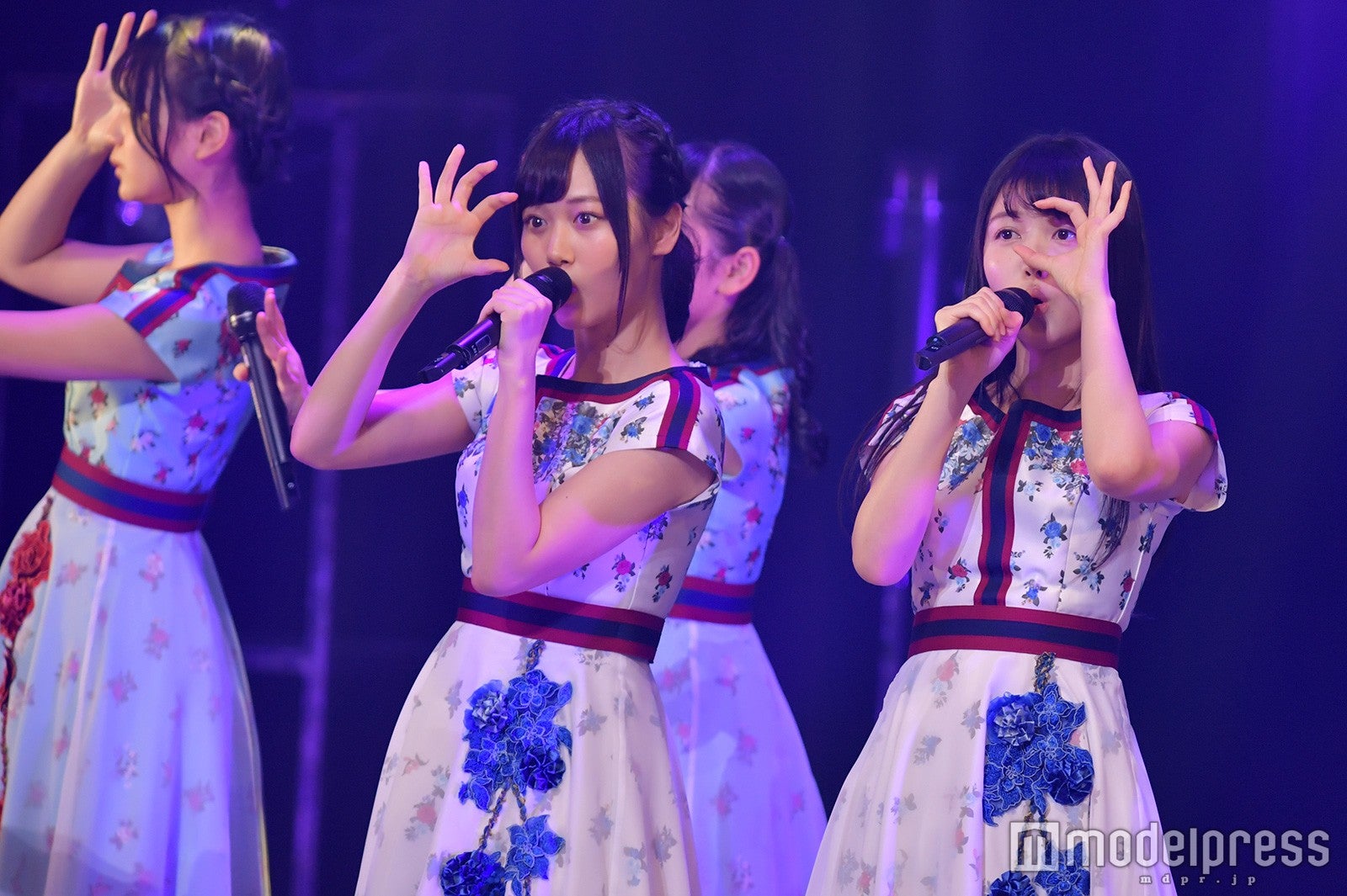 山下美月、久保史緒里 （C）モデルプレス