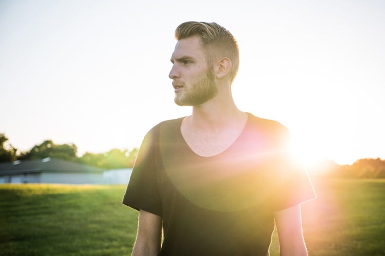 男性が恋愛対象外の女性に出すサイン4つ 思い当たったら要注意 モデルプレス 男性が恋愛対象外の女性に出すサイン4つ 思い当たったら要注意 モデルプレス