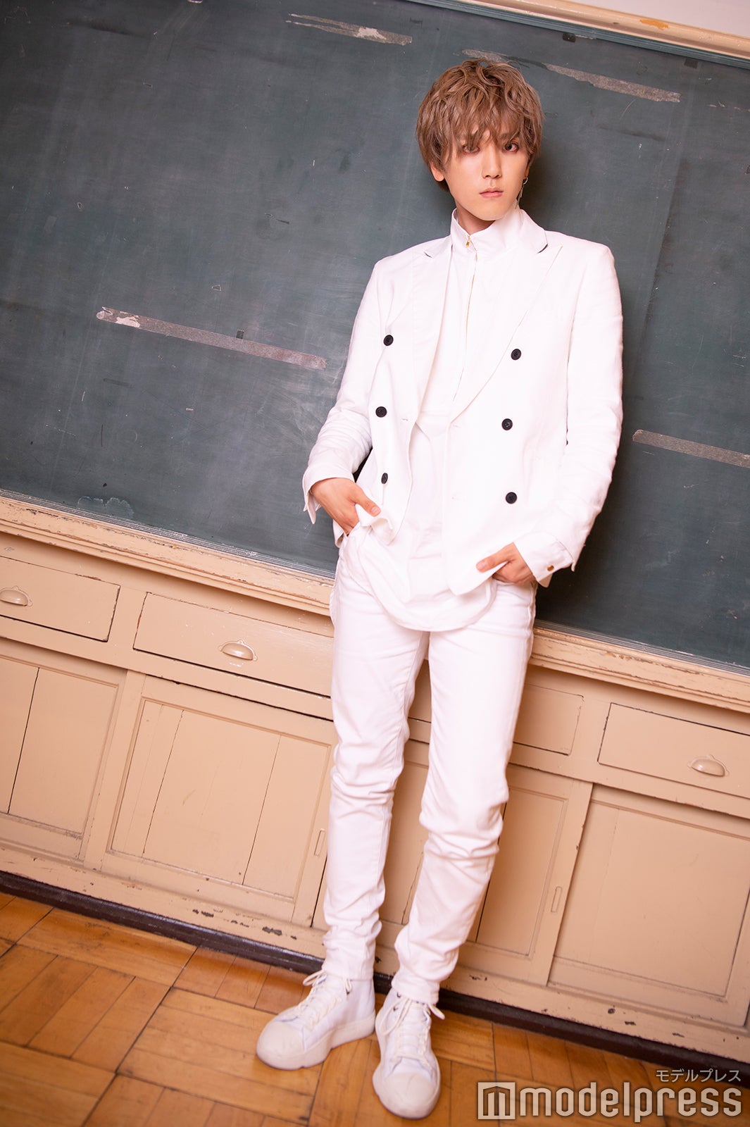 草地稜之（C）モデルプレス