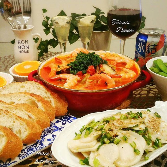 子供が喜ぶ人気の鍋レシピ18選 親子で一緒に食べやすい美味しい味付け モデルプレス 子供が喜ぶ人気の鍋レシピ18選 親子で一緒に食べやすい美味しい味付け モデルプレス
