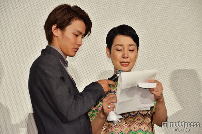 （左から）野村周平、樋口可南子