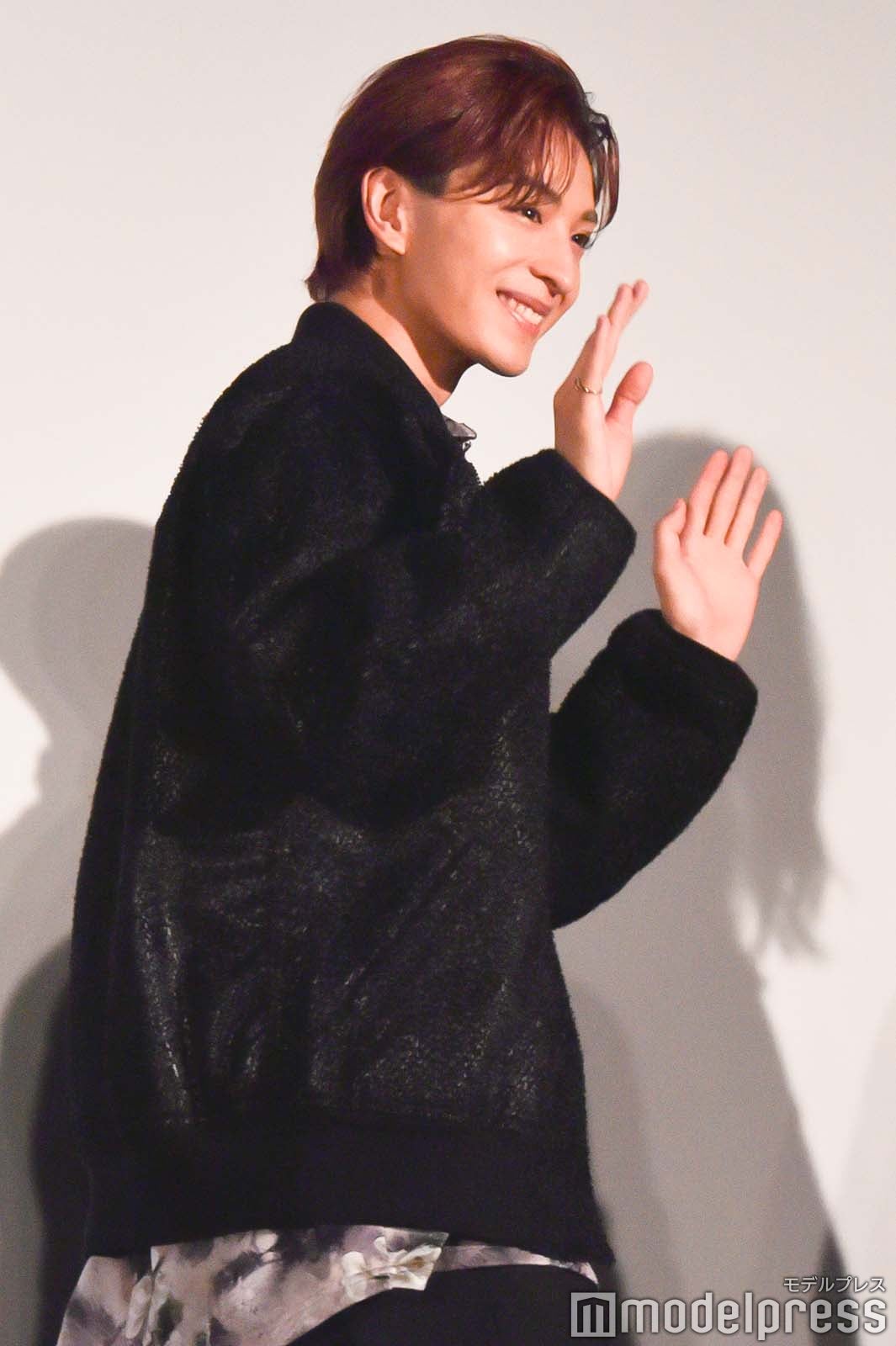 最後まで観客にお辞儀や手を振っていた木村慧人 （C）モデルプレス