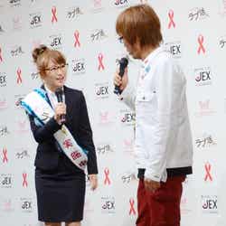 左:鈴木奈々 右:山本シュウ