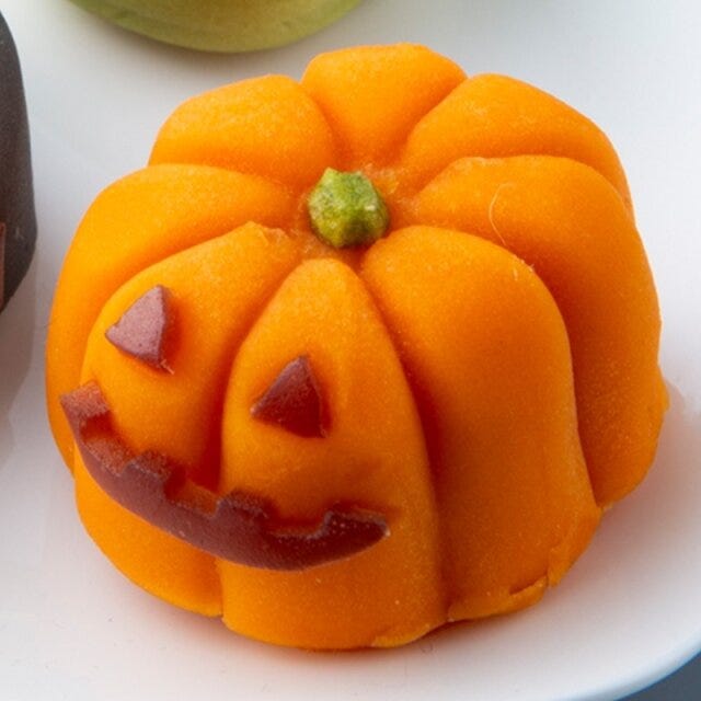 シャトレーゼ　ハロウィン　スイーツ