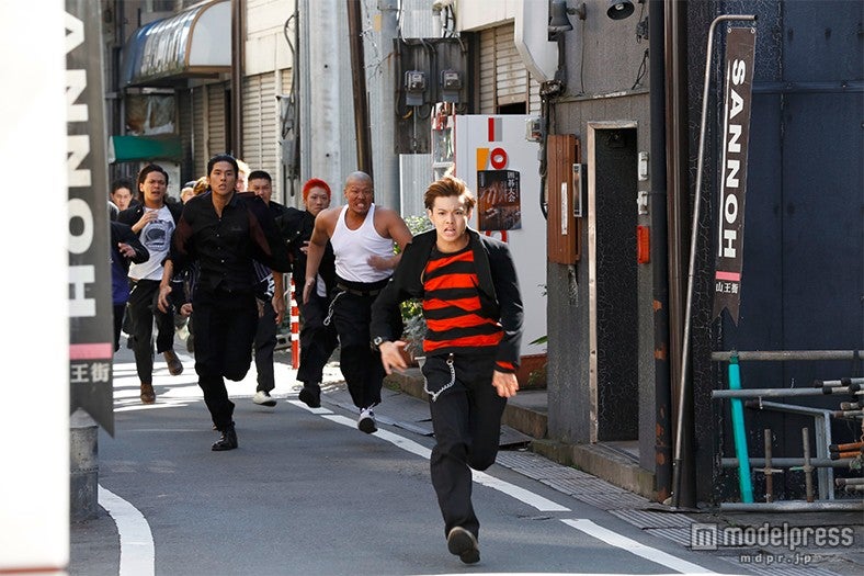 「HiGH＆LOW ～THE STORY OF S.W.O.R.D.～」第2話場面カット（画像提供：日本テレビ）