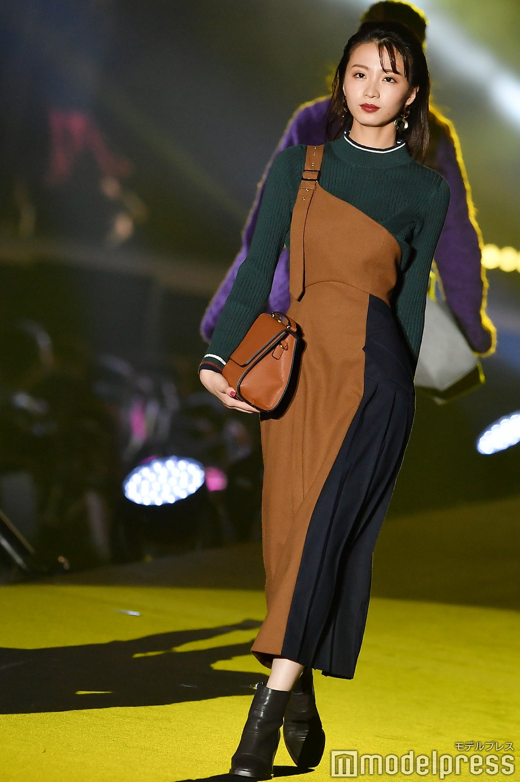 岡崎紗絵（C）モデルプレス