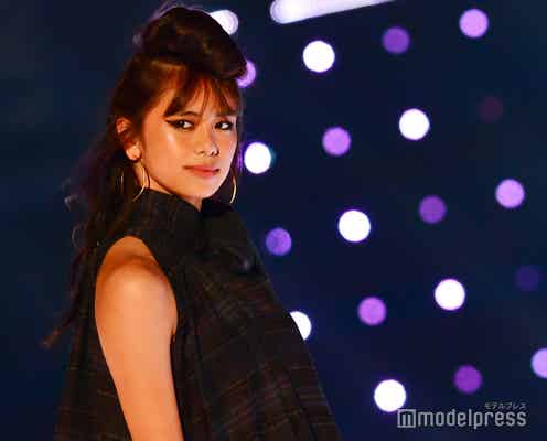 E-girls佐藤晴美、ハンサム秋ルック 圧倒的スタイル見せつける<TGC2018A/W>