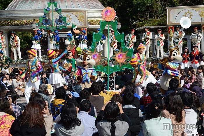 「ホリデーグリーティング・フロム・セブンポート」チップ&デール