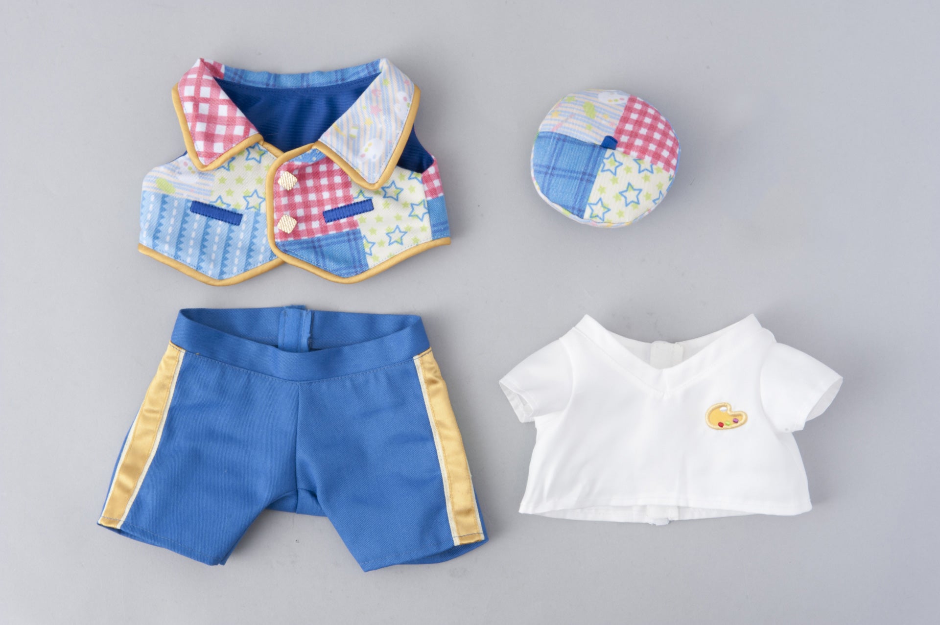 コスチュームセット￥4300（C）Disney