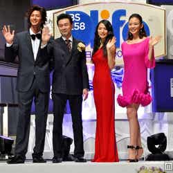 (写真左から)速水もこみち、神田瀧夢、芦名星、SHIHO