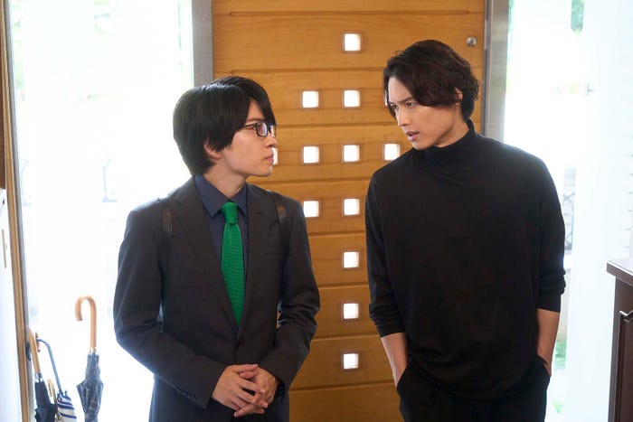 西畑大吾、松村北斗「ノッキンオン・ロックドドア」(C)テレビ朝日