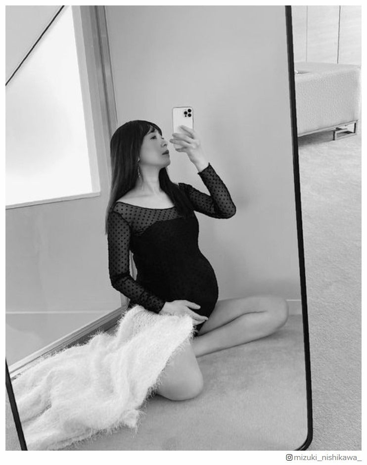 第1子妊娠中の西川瑞希（みずきてぃ）、大きなお腹の“臨月ショット”「恥ずかしがりやのみずきベビ」