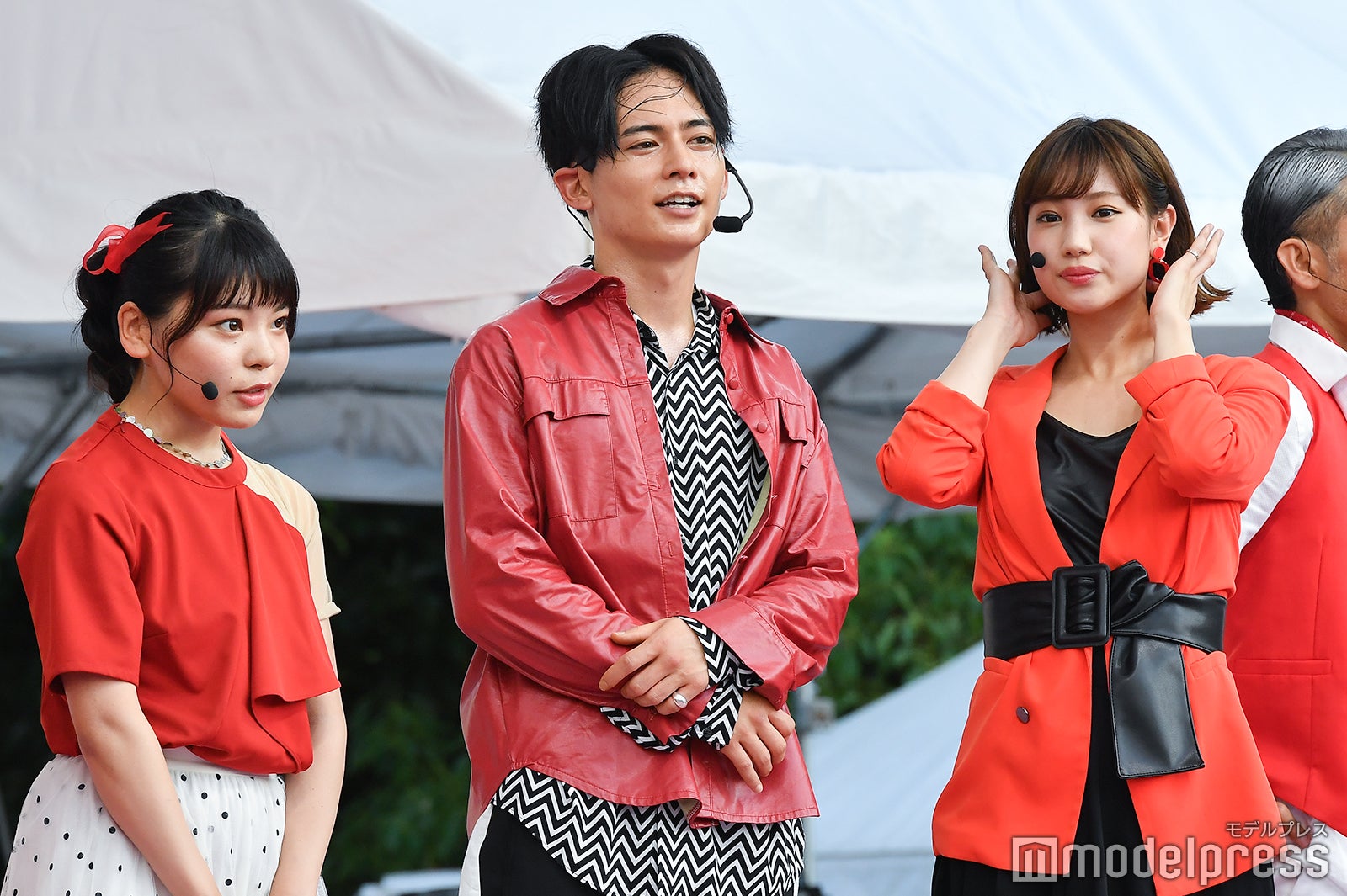 吉本坂46（C）モデルプレス