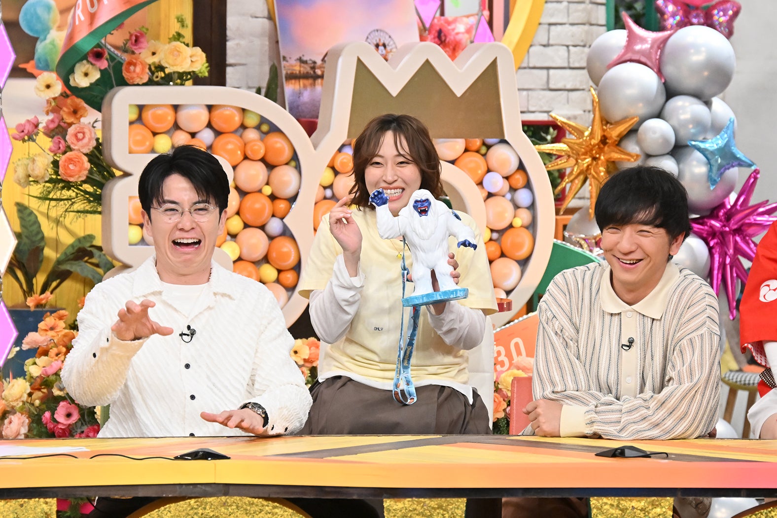 藤森慎吾、丸山礼、向井慧（C）TBS