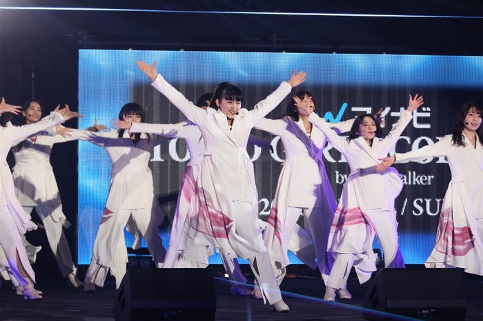 櫻坂46(C)マイナビ 東京ガールズコレクション 2021 SPRING/SUMMER