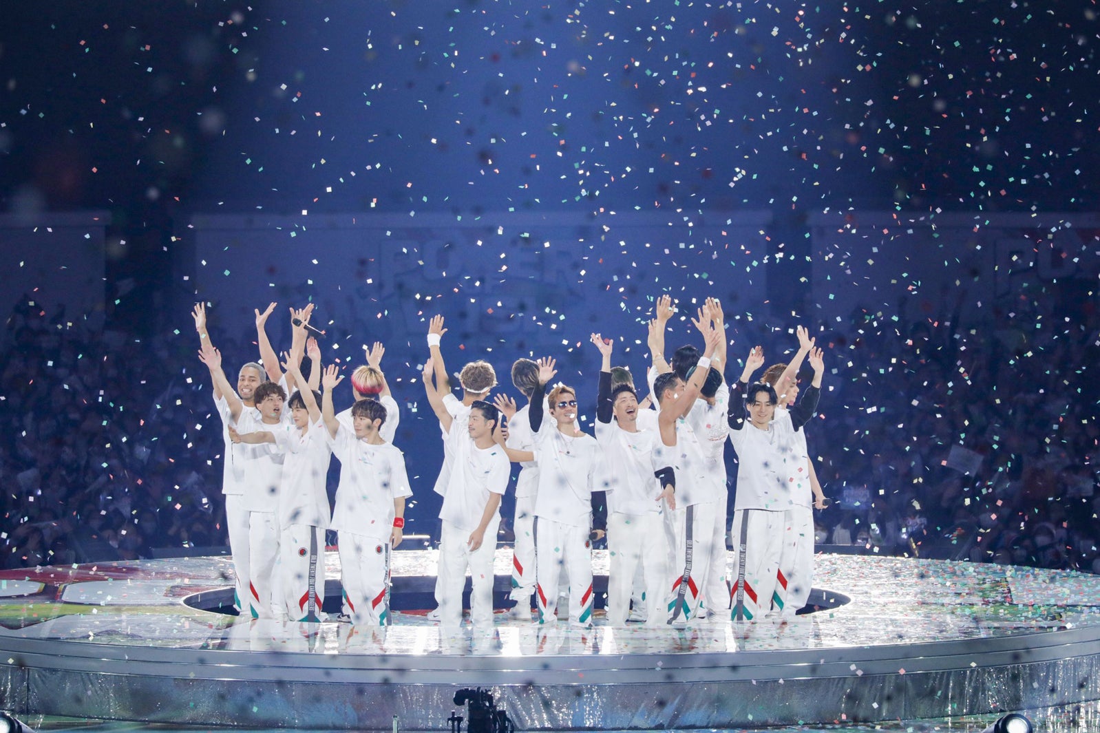 EXILE（提供写真）