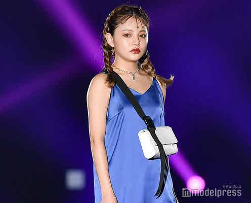ちぃぽぽ、サテンワンピで雰囲気ガラリ 大人クールなランウェイ<TGC熊本2019>