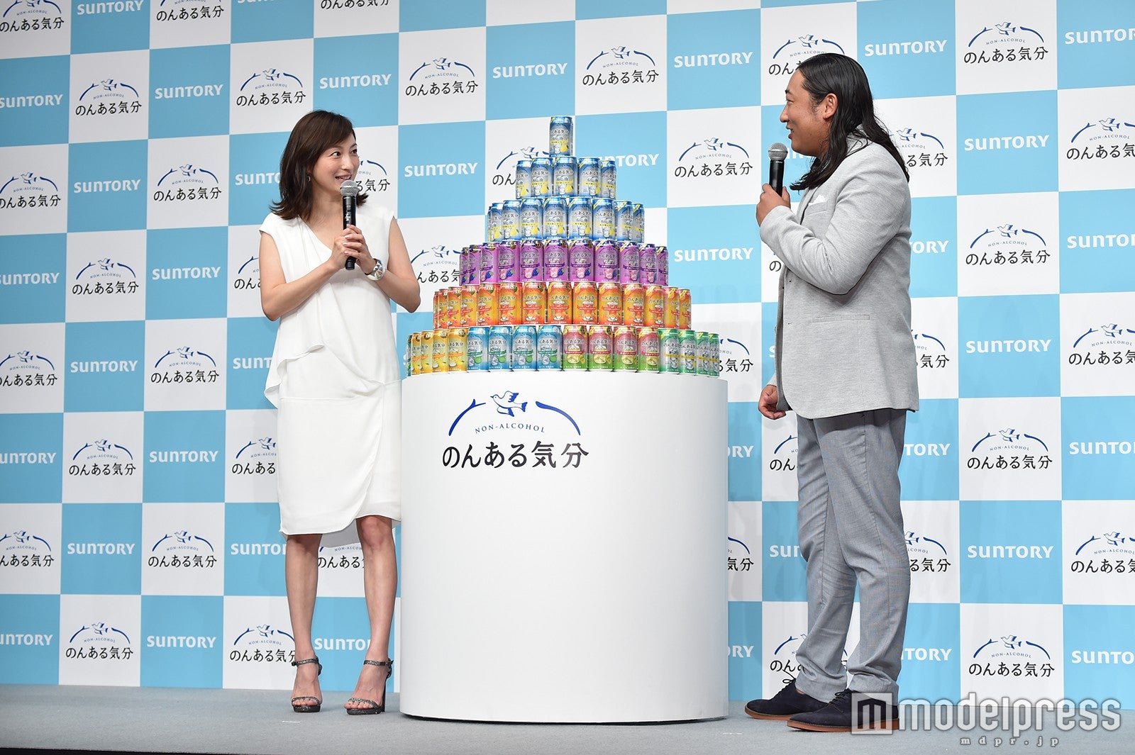 広末涼子、秋山竜次（C）モデルプレス