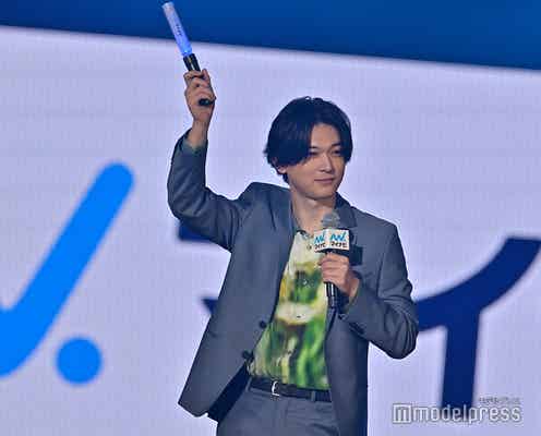 吉沢亮、TGC点灯式でEXIT兼近も魅了 「横にいる吉沢亮がまたキレイで…」