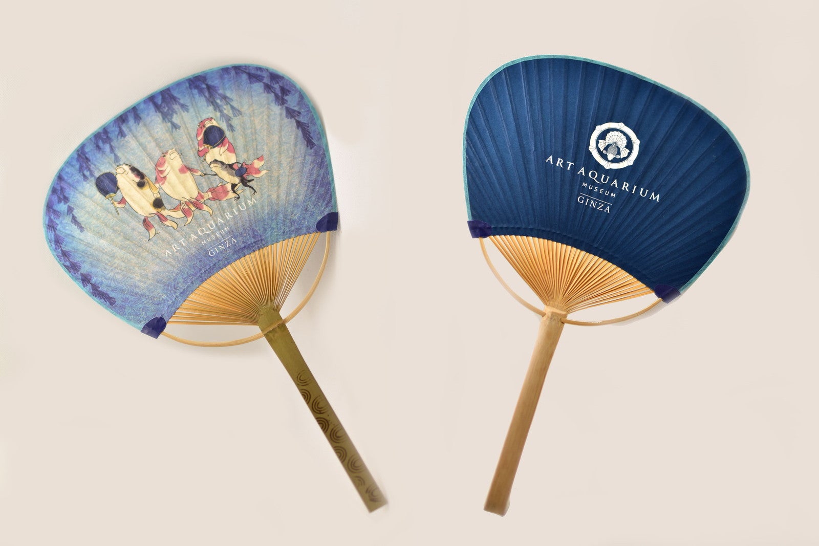 期間中、浴衣で来館するとアートアクアリウムオリジナルうちわをプレゼント／提供画像