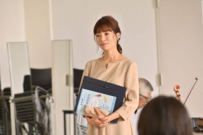 桜井ユキ/「G線上のあなたと私」第2話より(C)TBS