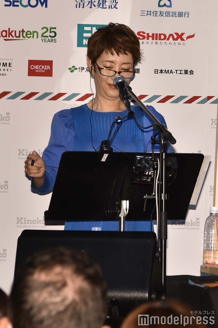 生吹き替えに挑む戸田恵子 (C)モデルプレス