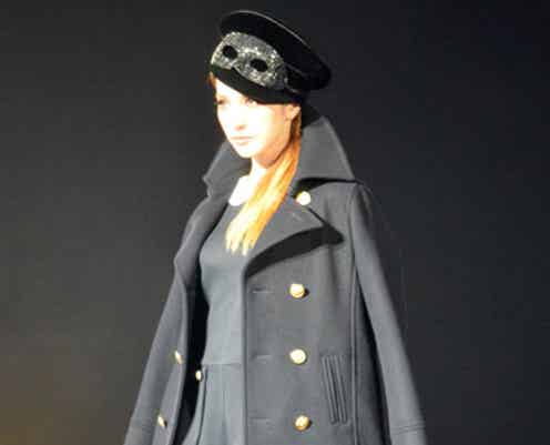 <速報>藤井リナ、トップバッターで開幕!第13回東京ガールズコレクション