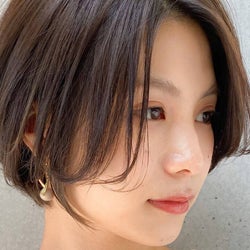 雰囲気を変えたいと思ったらまずは「パーマ」を!強さで比較⇒