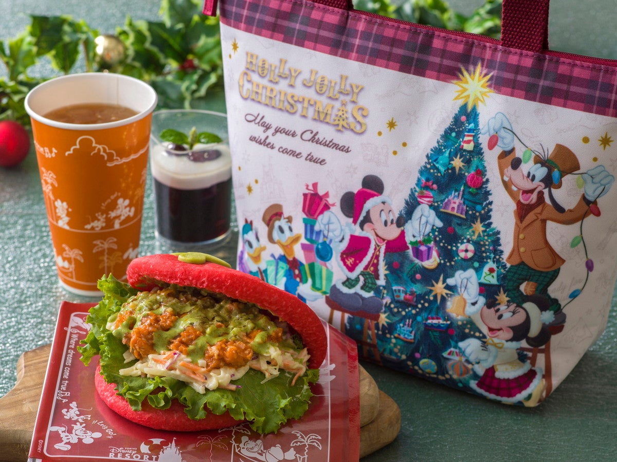 スウィートハート・カフェ：スペシャルセット、スーベニアランチケース付き1,120円（スーベニアランチケース付きプラス1,200円）（C）Disney