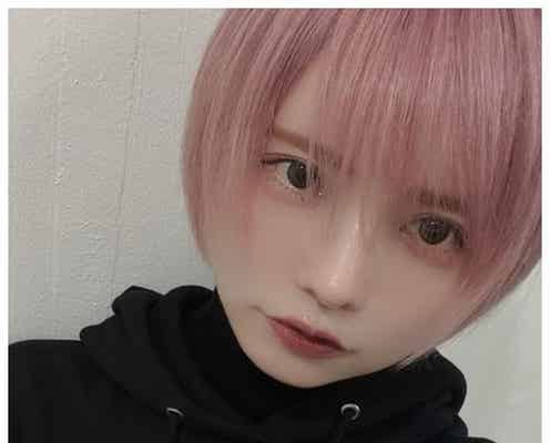 益若つばさ、“モーヴピンク”ヘアにイメチェン「似合ってる」「可愛すぎ」の声