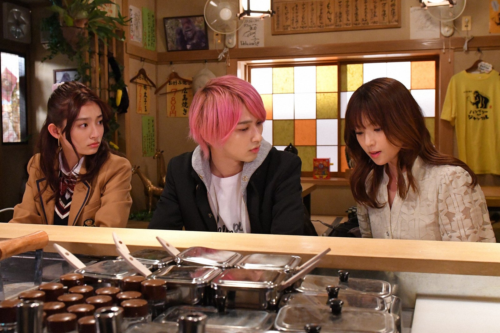 吉川愛、横浜流星、深田恭子／「初めて恋をした日に読む話」第9話より（C）TBS