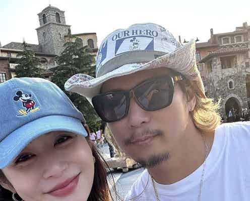 黒木啓司さん&宮崎麗果さん夫妻、マリウス葉さんとディズニーシーへ 家族ぐるみの満喫ショットが話題「オーラがすごい」